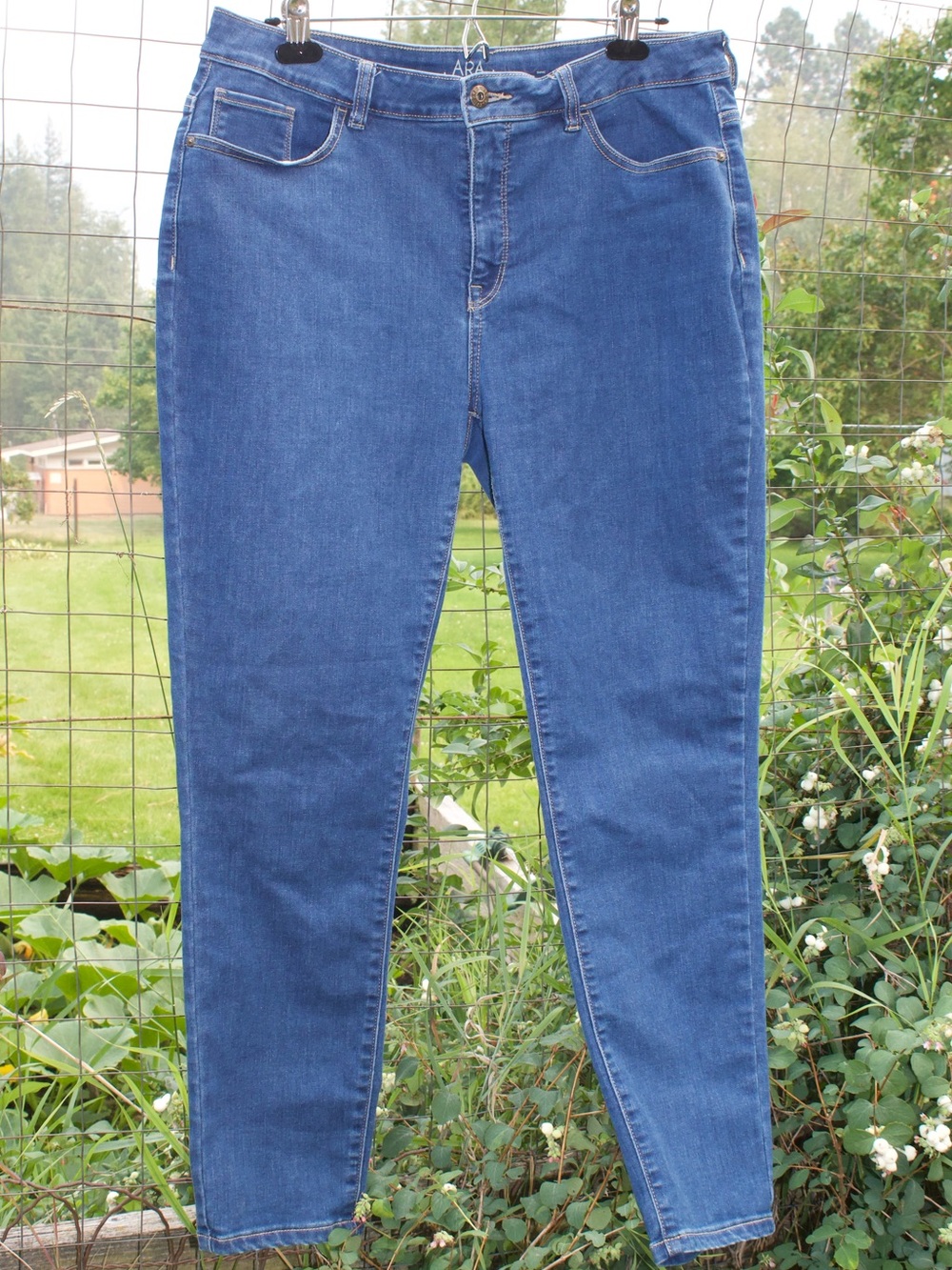 Parasuco Dark Wash Slim Fit Pants
